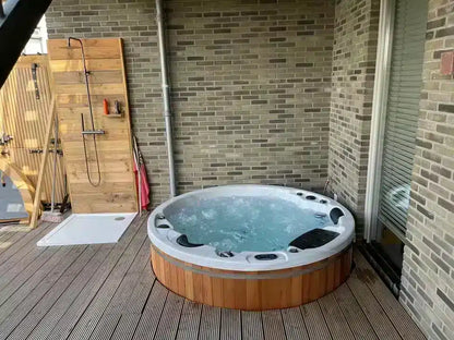 Python Hottub Spa